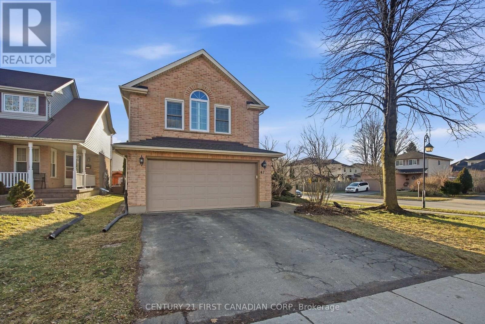 47 Meadowridge Road, London North, Ontario  N6H 5E6 - Photo 3 - X12874874