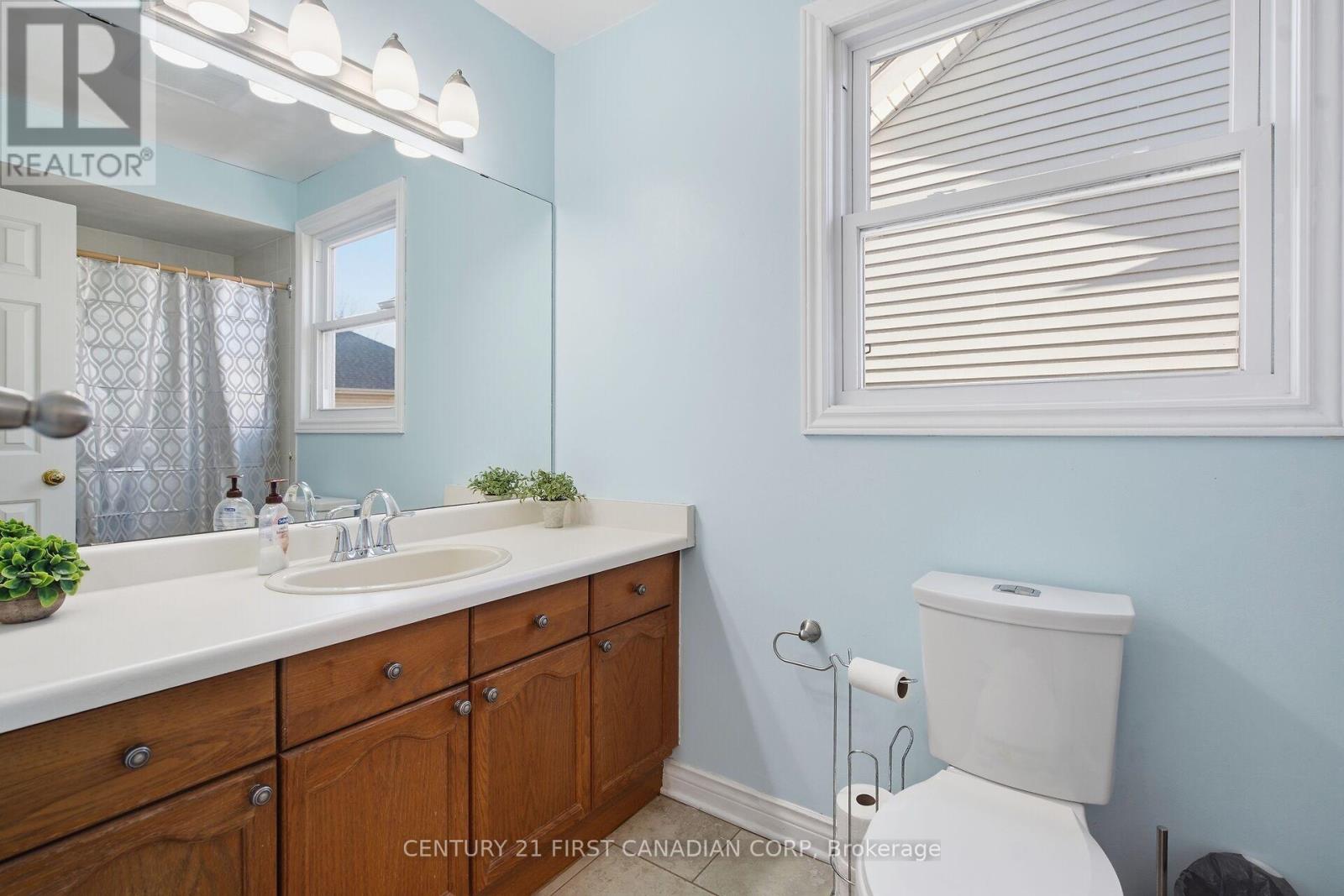 47 Meadowridge Road, London North, Ontario  N6H 5E6 - Photo 34 - X12874874