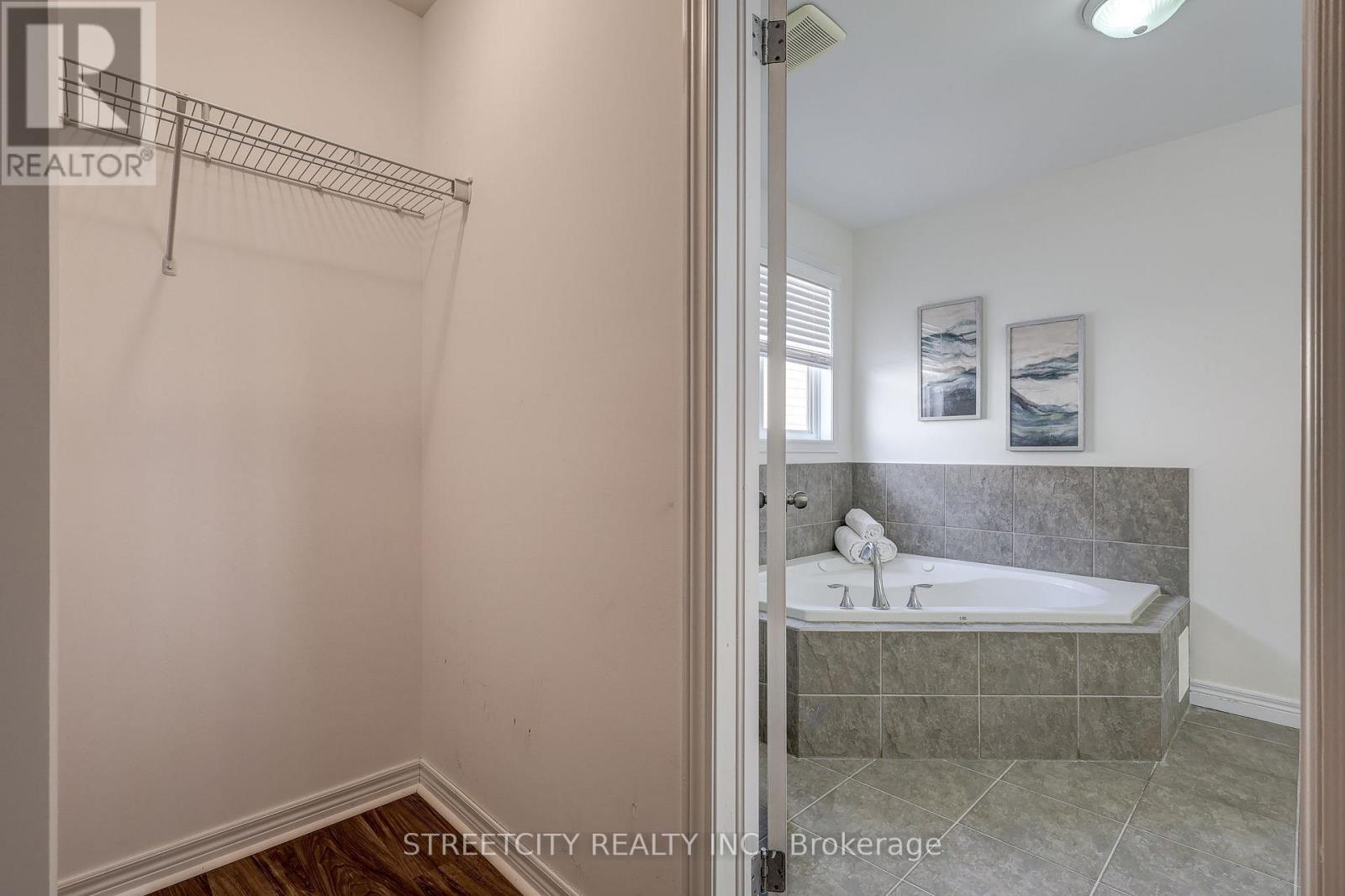 872 Bradshaw Crescent, London North, Ontario  N5X 0B6 - Photo 28 - X12875066