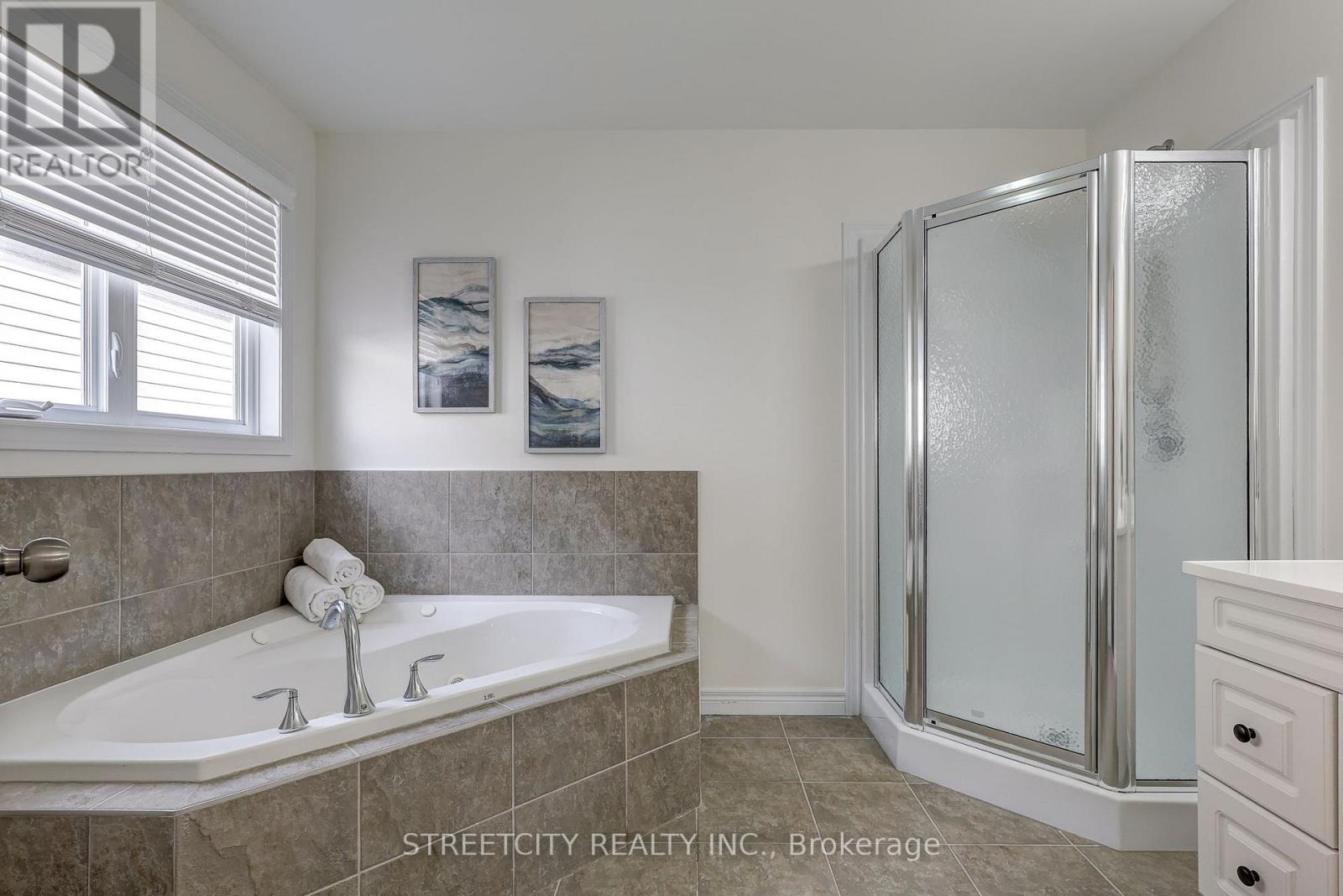 872 Bradshaw Crescent, London North, Ontario  N5X 0B6 - Photo 29 - X12875066