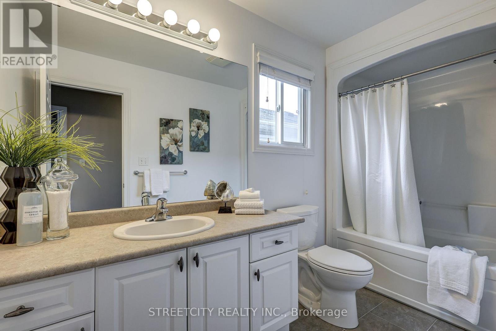 872 Bradshaw Crescent, London North, Ontario  N5X 0B6 - Photo 36 - X12875066