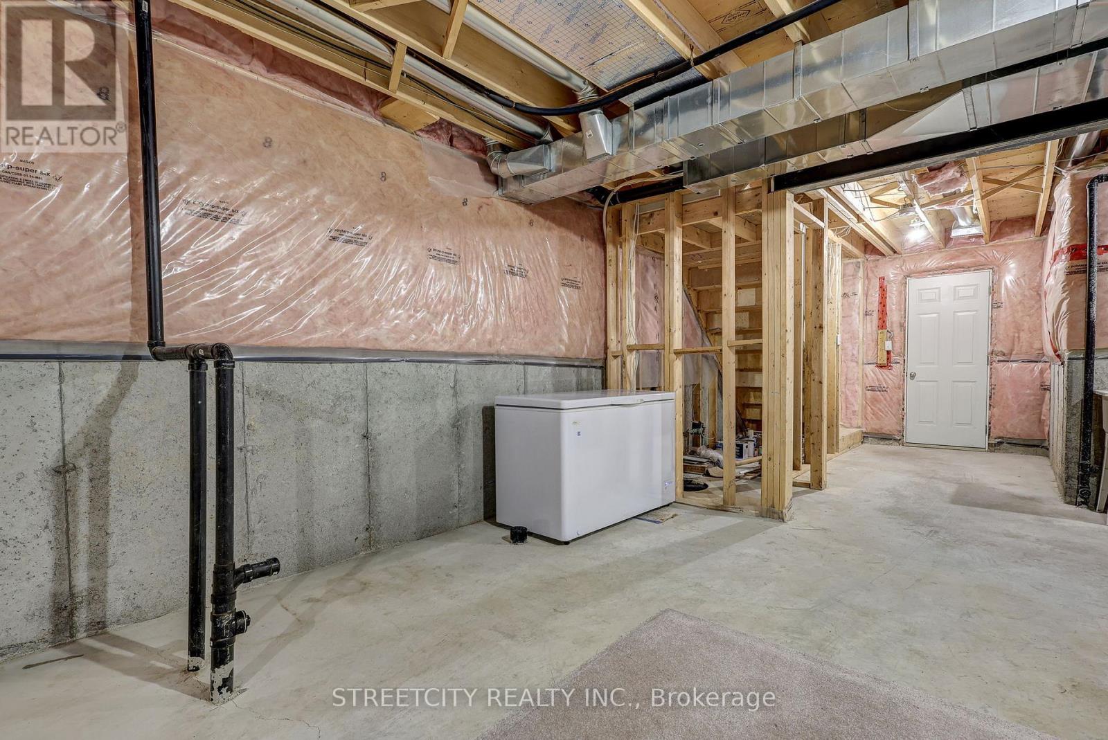 872 Bradshaw Crescent, London North, Ontario  N5X 0B6 - Photo 39 - X12875066