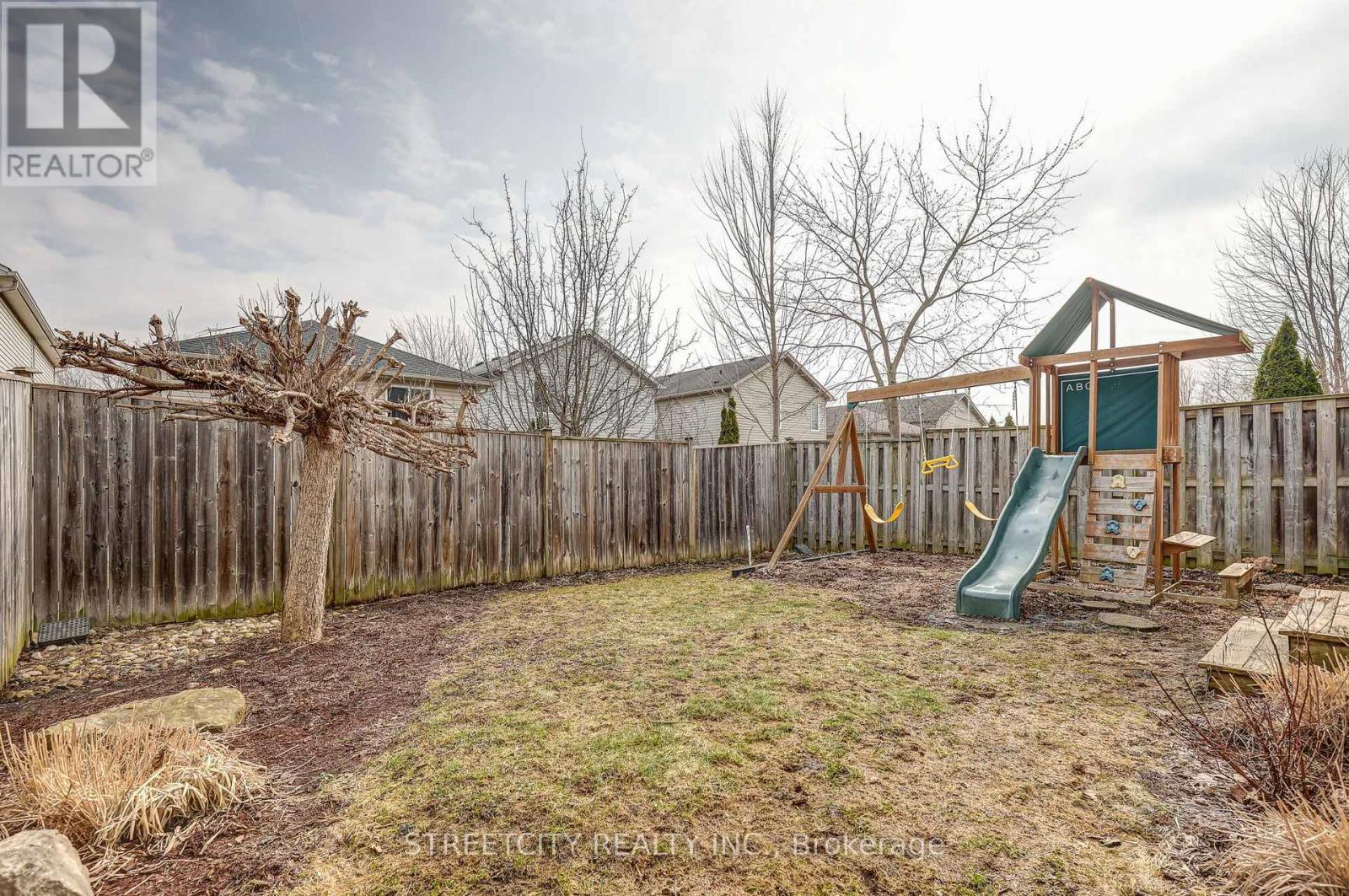 872 Bradshaw Crescent, London North, Ontario  N5X 0B6 - Photo 44 - X12875066