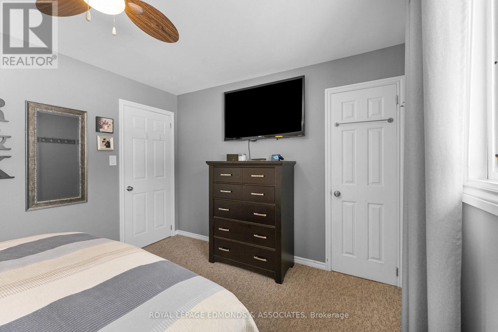 94 Oak Street W, Laurentian Valley, Ontario  K8A 7R3 - Photo 21 - X12875128