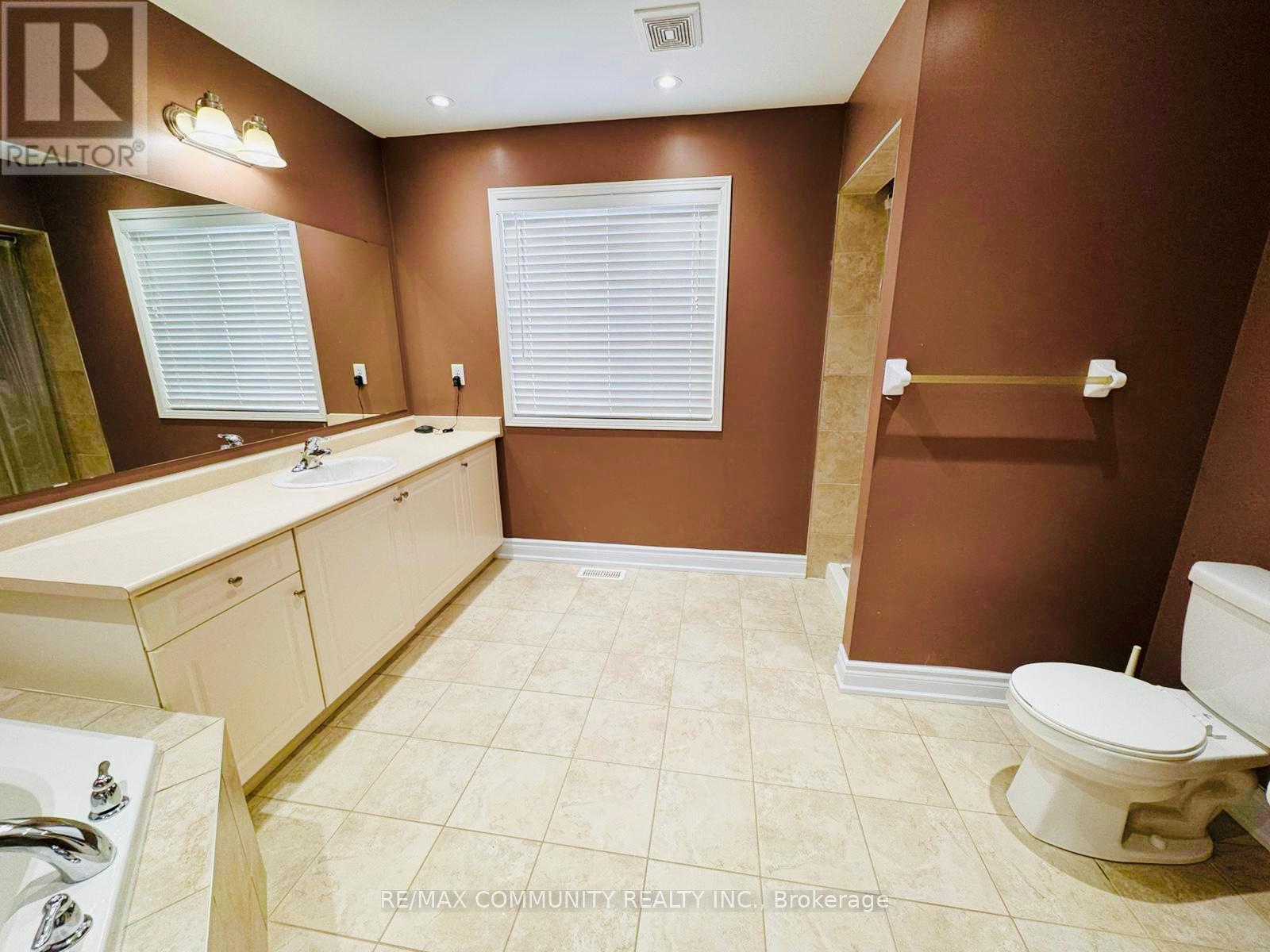 1059 Coldstream Drive, Oshawa (Taunton), Ontario  L1K 0J6 - Photo 3 - E12874958