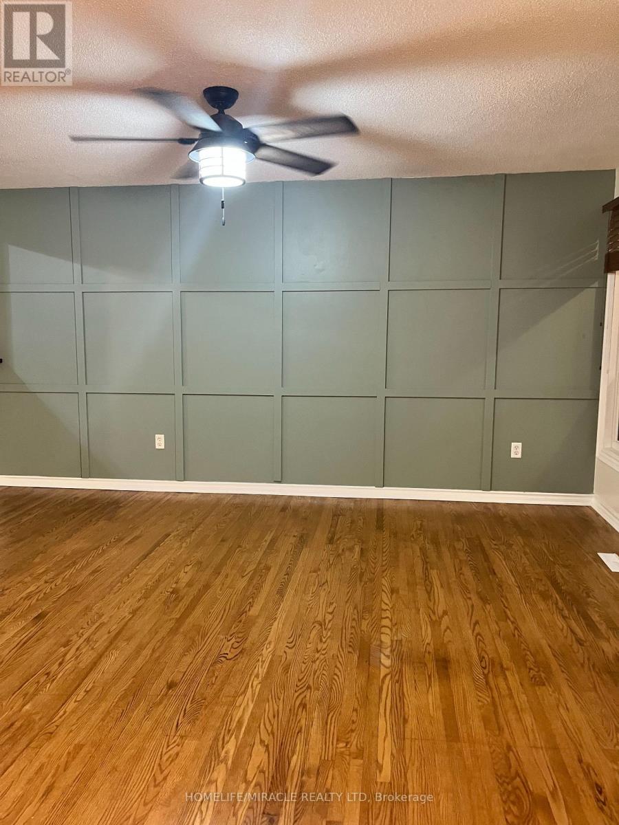 116 Vancouver Street, Oshawa (Vanier), Ontario  L1J 5X4 - Photo 5 - E12874962