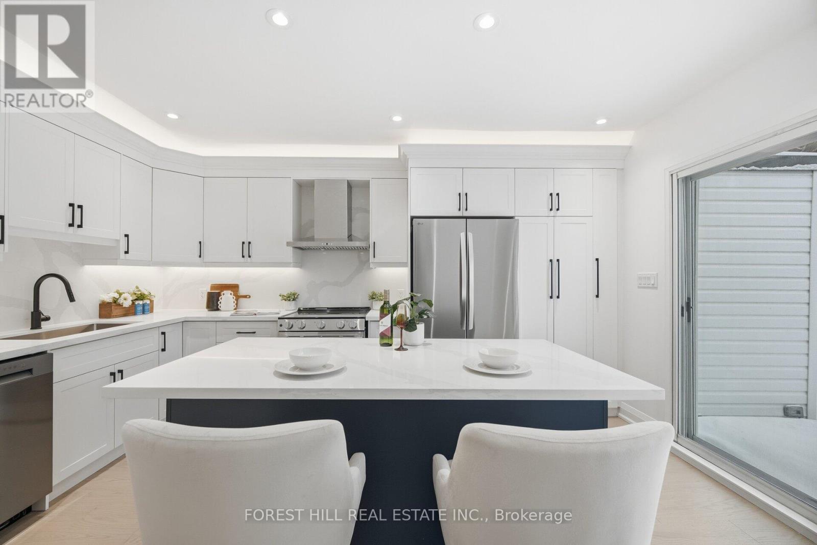 128 Duvernet Avenue, Toronto (East End-Danforth), Ontario  M4E 1V4 - Photo 6 - E12874984