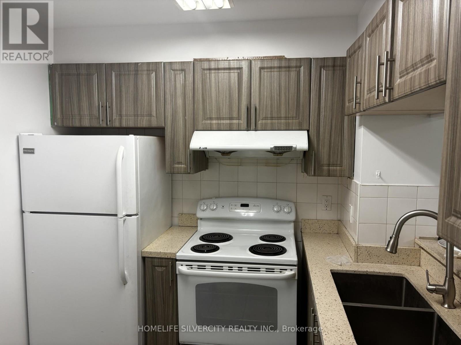 1232 - 68 Corporate Drive, Toronto (Woburn), Ontario  M1H 3H3 - Photo 4 - E12875002