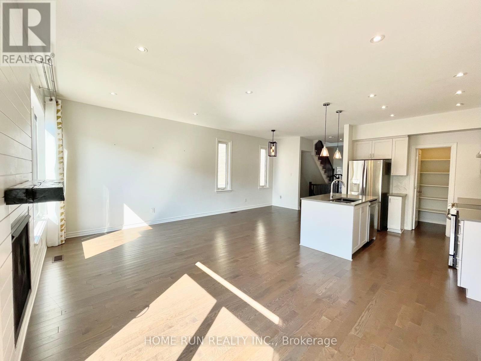 507 Borbridge Avenue, Ottawa, Ontario  K4M 0J1 - Photo 5 - X12874932