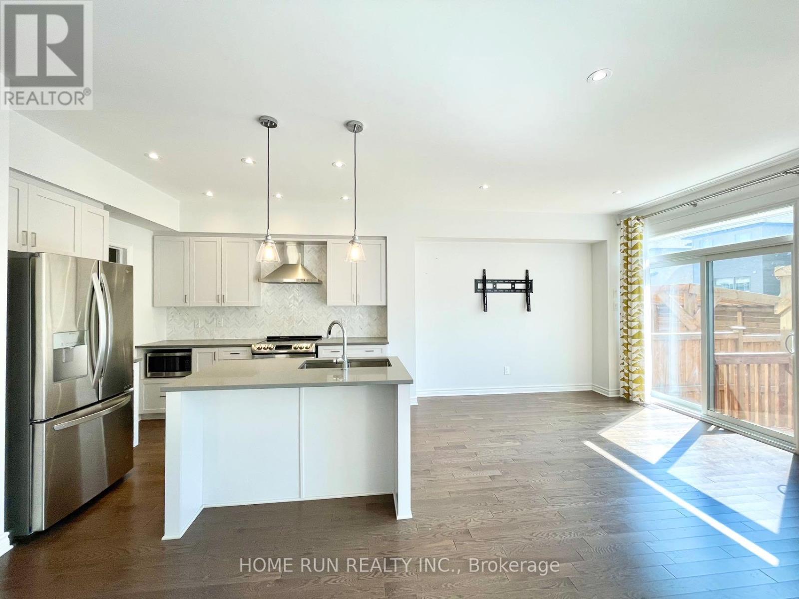 507 Borbridge Avenue, Ottawa, Ontario  K4M 0J1 - Photo 9 - X12874932