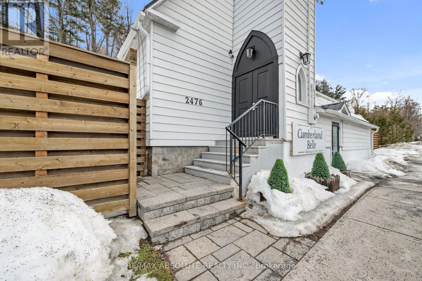 2476 Old Montreal Road, Ottawa, Ontario  K4C 1G6 - Photo 11 - X12875046