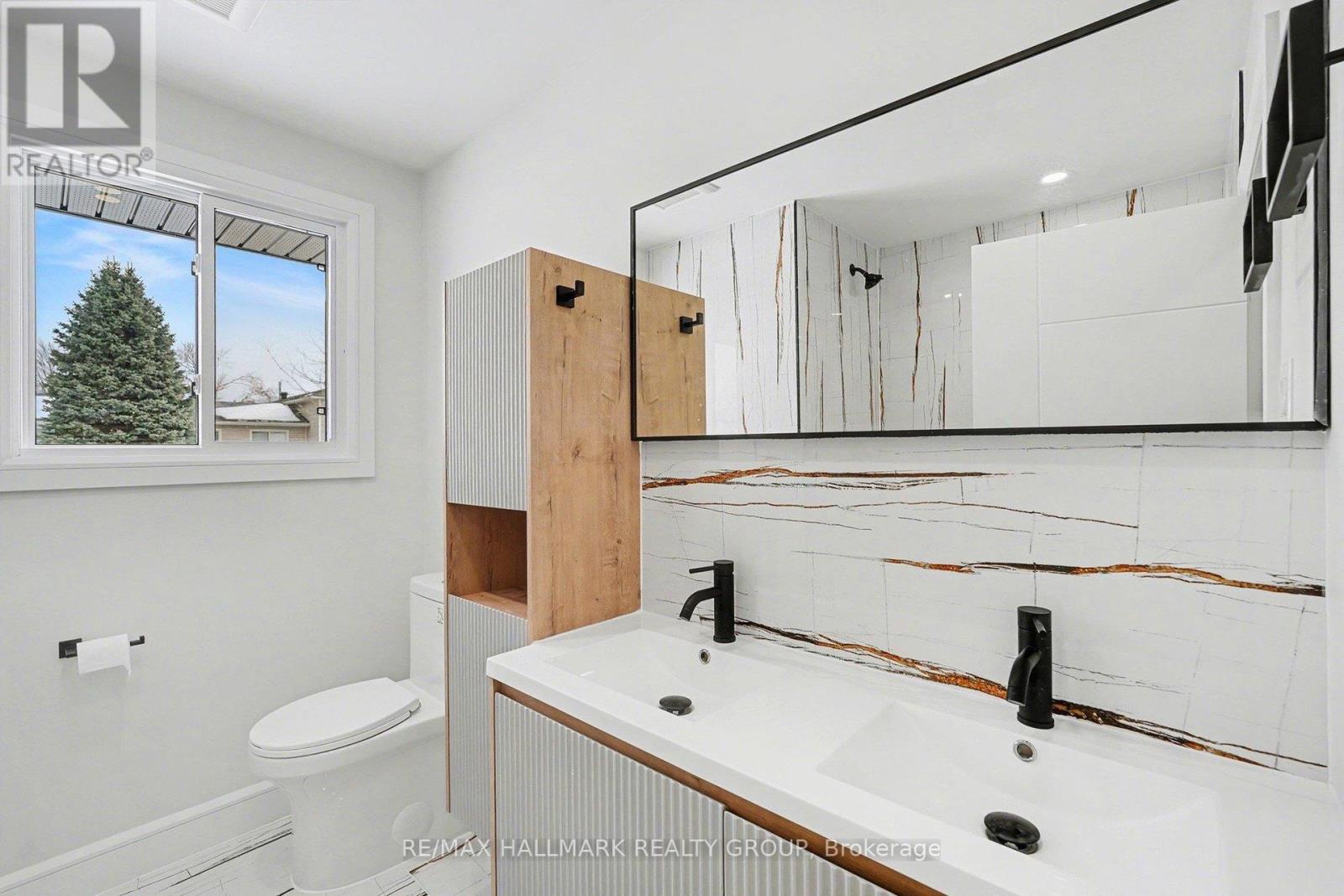 1 - 52 Glenridge Road, Ottawa, Ontario  K2G 2Z7 - Photo 9 - X12875180