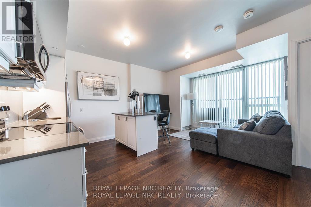 302 - 7711 Green Vista Gate, Niagara Falls (Oldfield), Ontario  L2H 1R1 - Photo 4 - X12875054