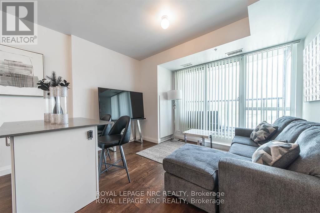 302 - 7711 Green Vista Gate, Niagara Falls (Oldfield), Ontario  L2H 1R1 - Photo 5 - X12875054