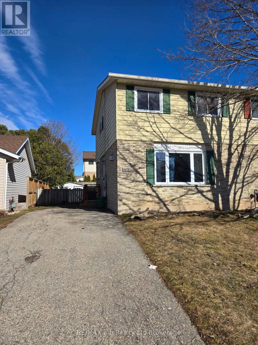 1073 CANFIELD CRESCENT, woodstock (woodstock - north), Ontario