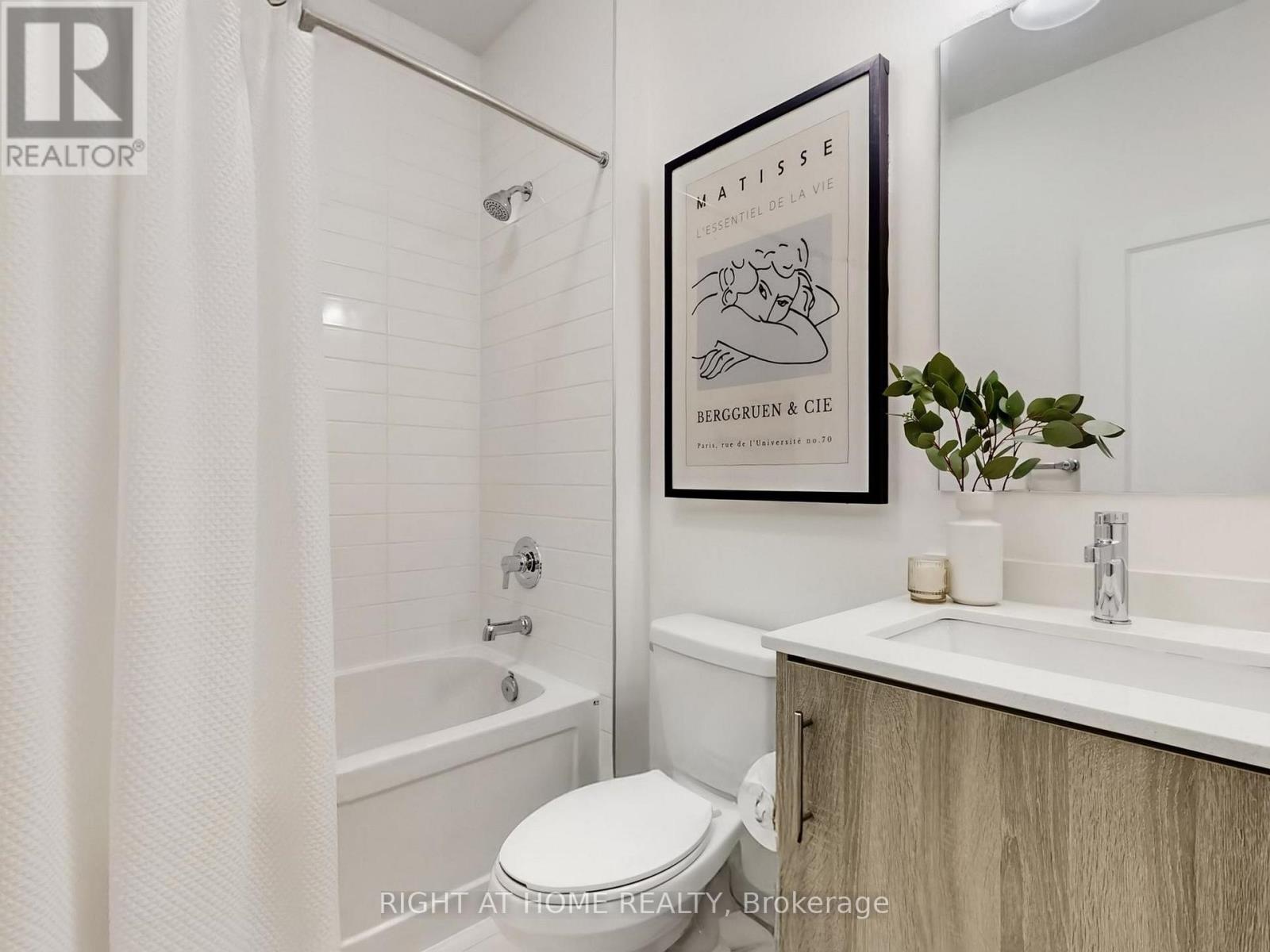 30 Paisley Drive, Bradford West Gwillimbury, Ontario  L3Y 0A3 - Photo 20 - N12874836