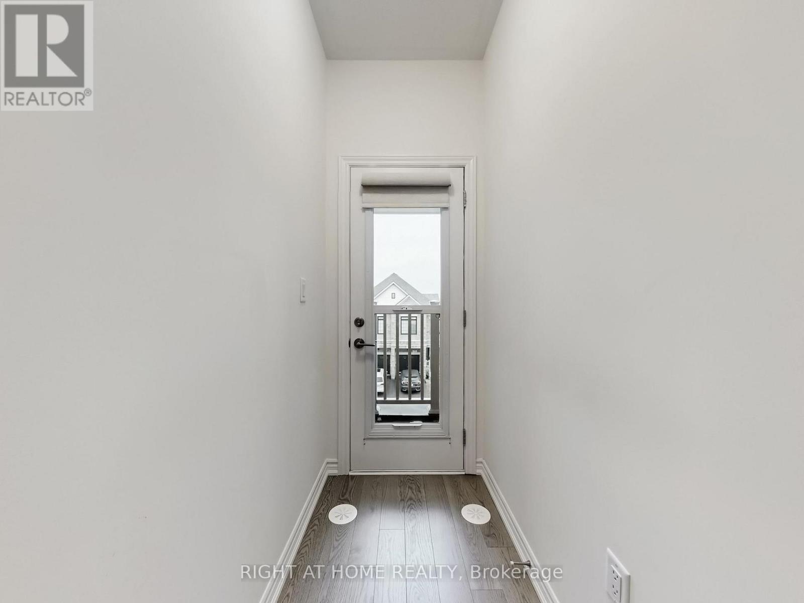 30 Paisley Drive, Bradford West Gwillimbury, Ontario  L3Y 0A3 - Photo 23 - N12874836