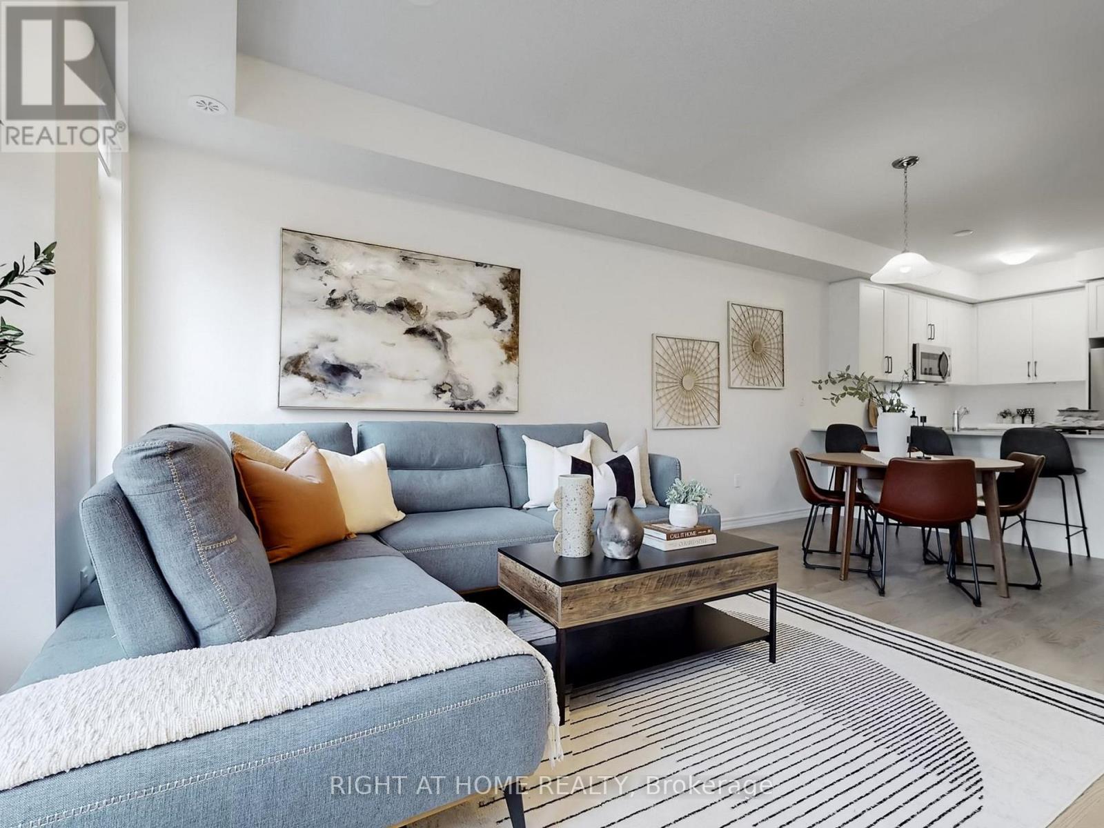 30 Paisley Drive, Bradford West Gwillimbury, Ontario  L3Y 0A3 - Photo 9 - N12874836