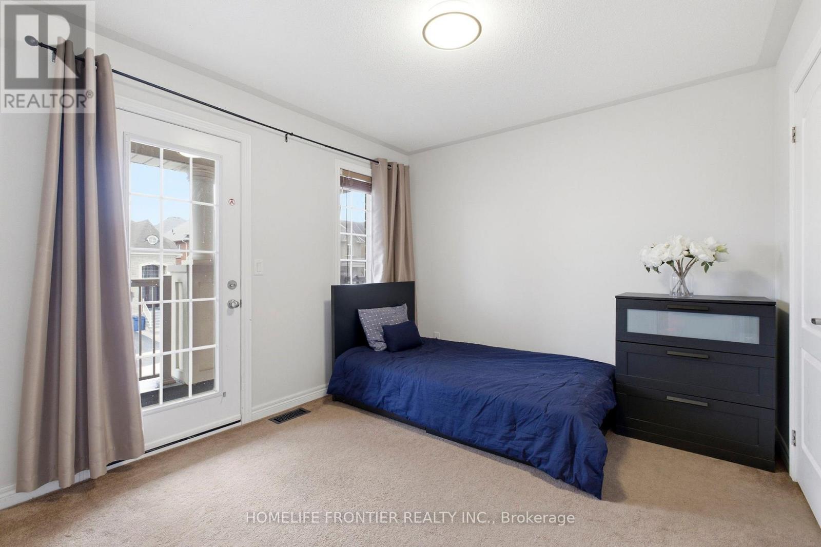 475 Kwapis Boulevard, Newmarket, Ontario  L3X 3K5 - Photo 30 - N12875088