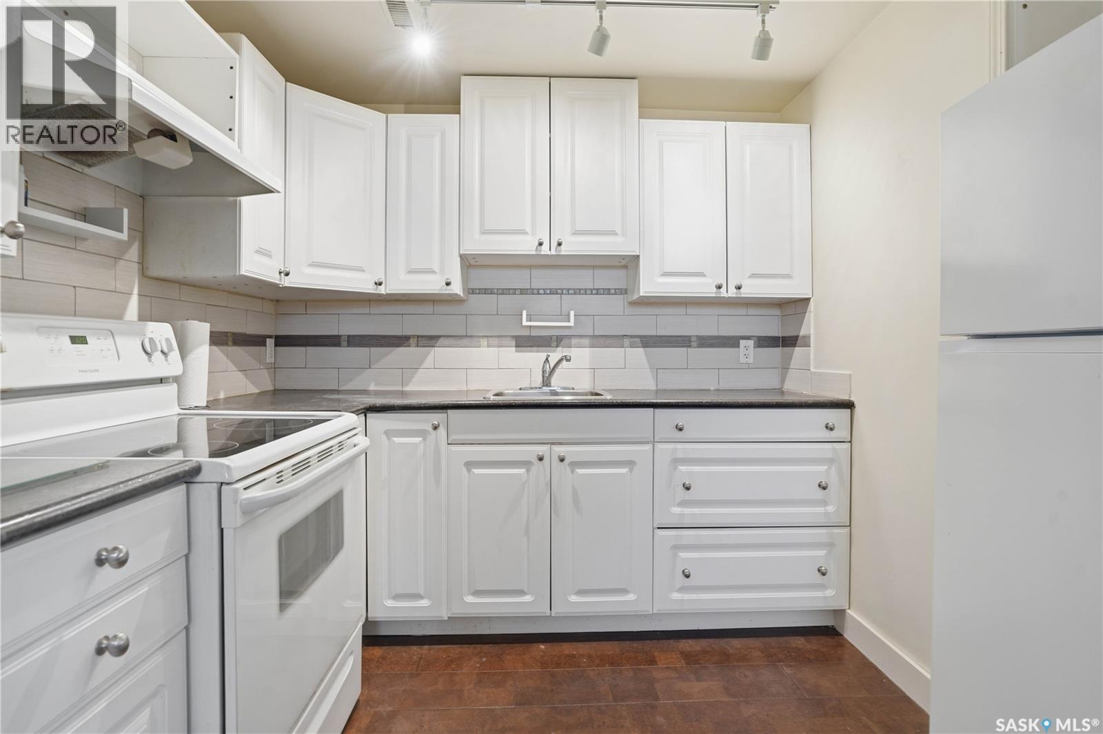 231 Magee Crescent, Regina, Saskatchewan  S4R 6K6 - Photo 30 - SK030249