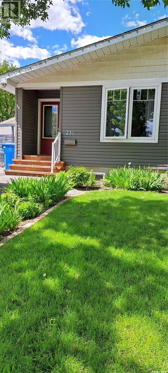 231 Magee Crescent, Regina, Saskatchewan  S4R 6K6 - Photo 48 - SK030249