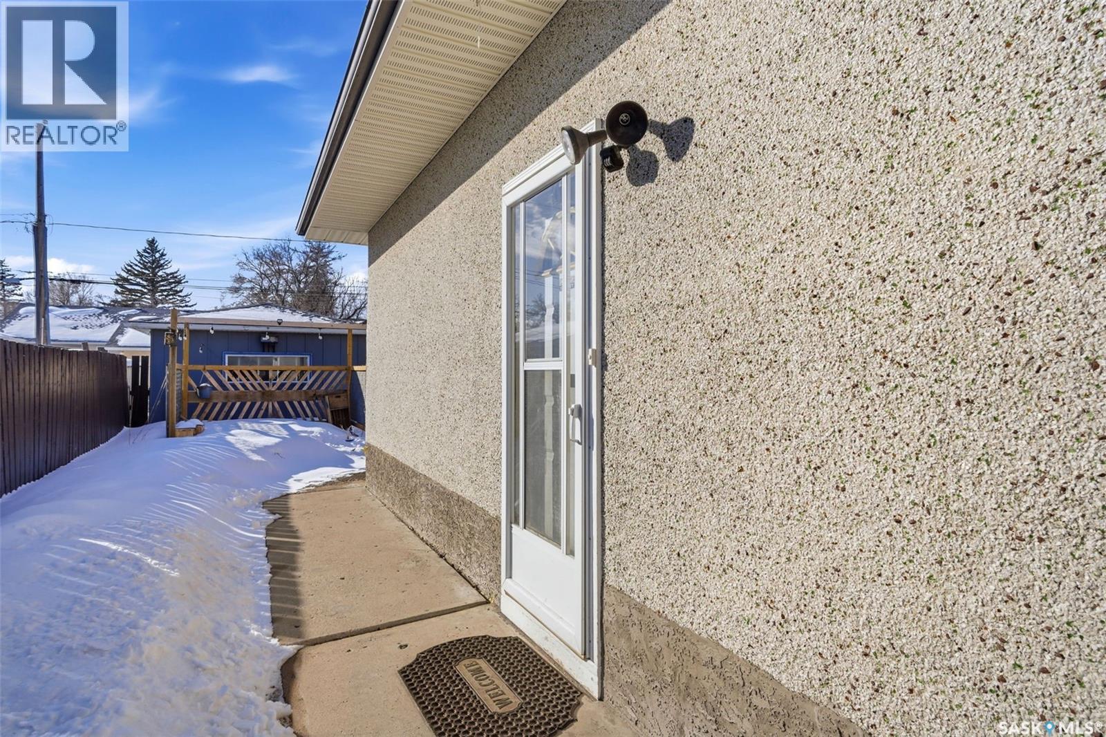 1022 Broder Street, Regina, Saskatchewan  S4N 3P7 - Photo 32 - SK030221