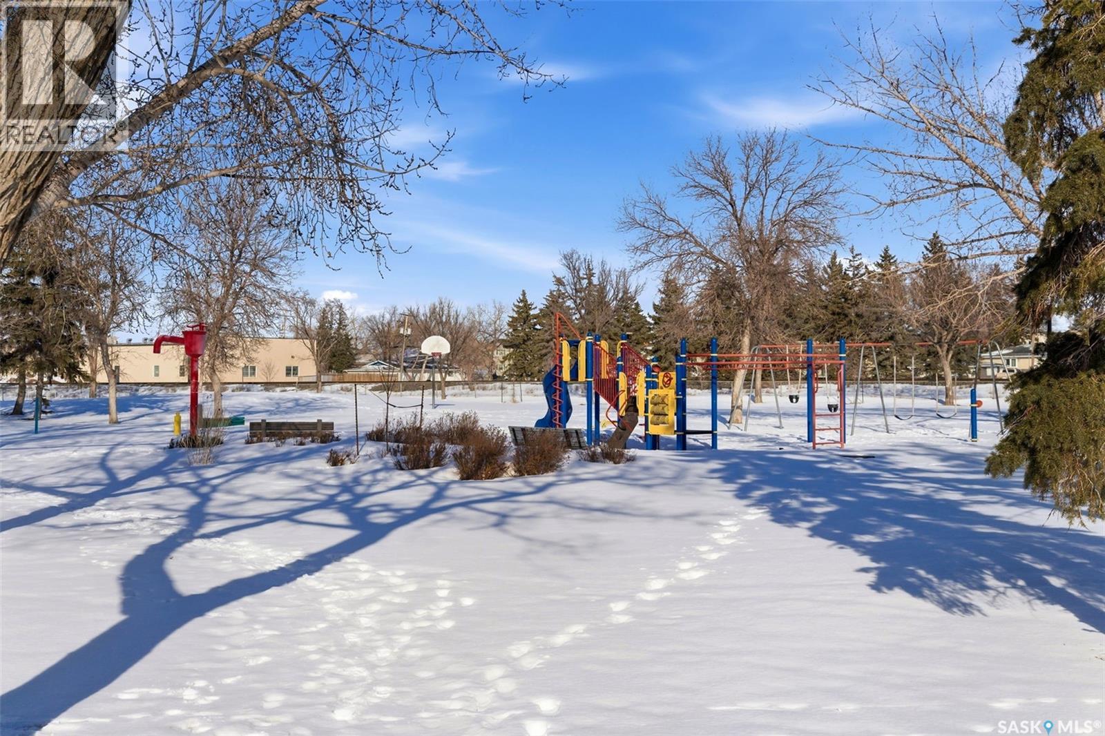 1022 Broder Street, Regina, Saskatchewan  S4N 3P7 - Photo 38 - SK030221