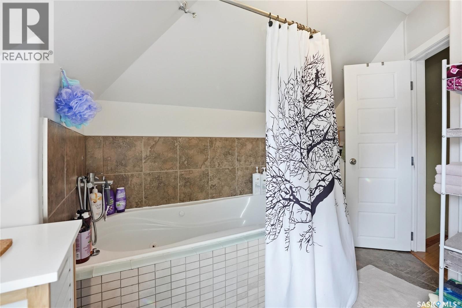 514 4th Street E, Saskatoon, Saskatchewan  S7H 1J7 - Photo 24 - SK030213