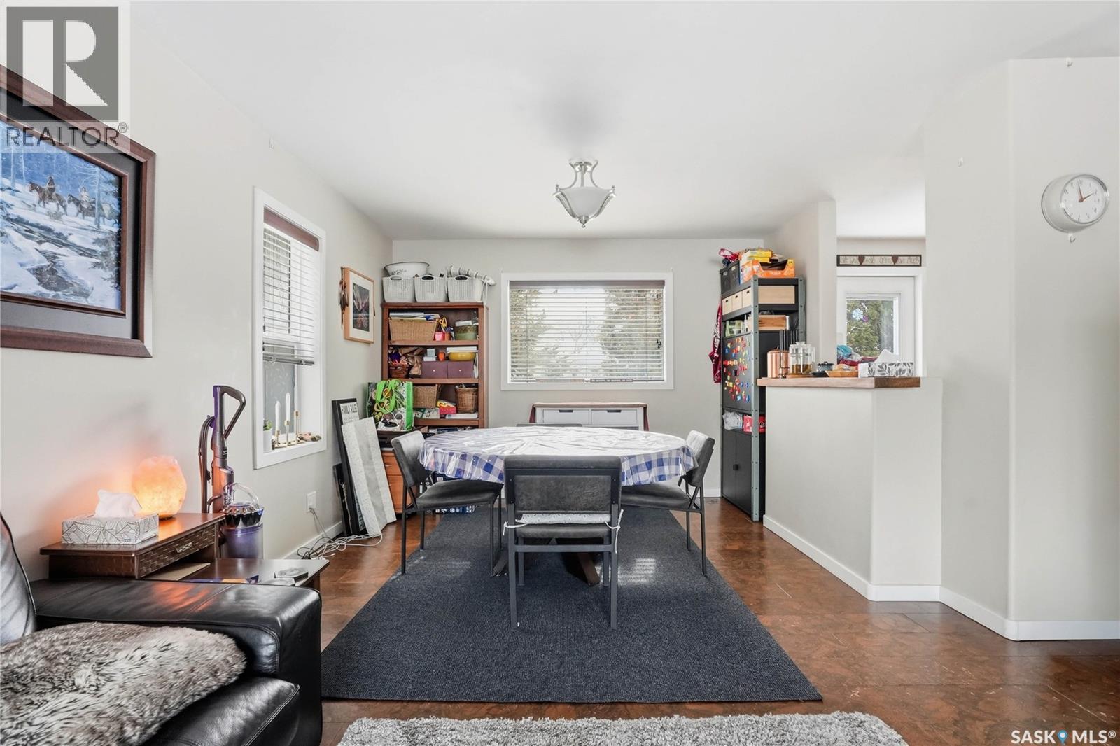 514 4th Street E, Saskatoon, Saskatchewan  S7H 1J7 - Photo 8 - SK030213