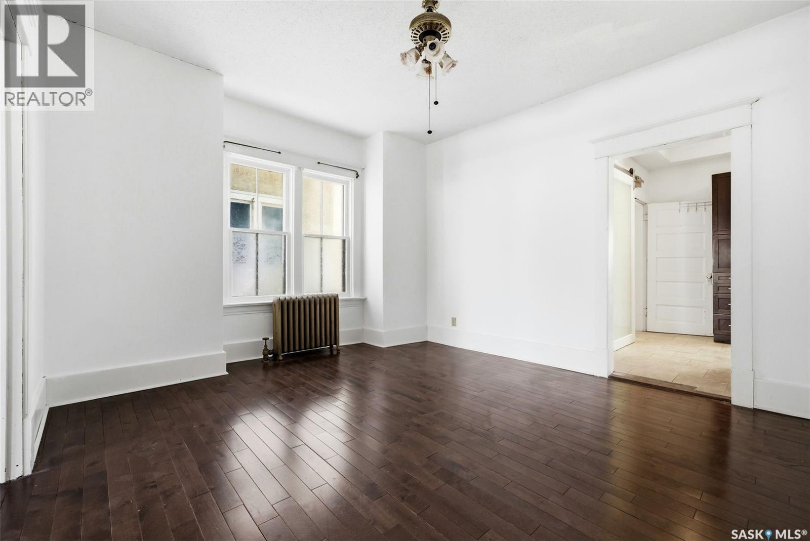 2026 Garnet Street, Regina, Saskatchewan  S4T 2Z6 - Photo 12 - SK030171