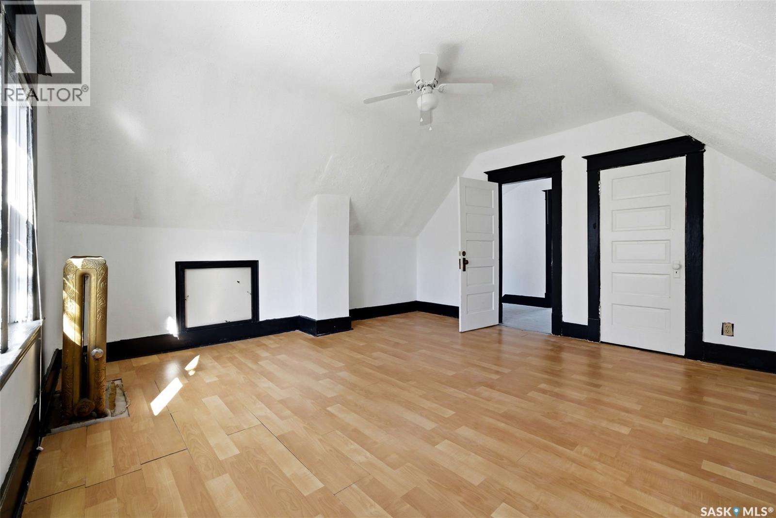 2026 Garnet Street, Regina, Saskatchewan  S4T 2Z6 - Photo 37 - SK030171