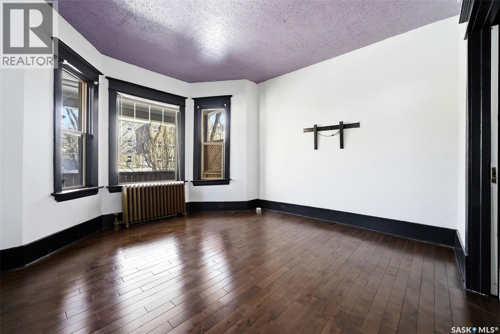 2026 Garnet Street, Regina, Saskatchewan  S4T 2Z6 - Photo 6 - SK030171