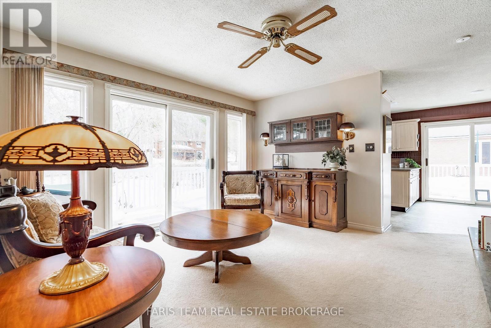 21 Pooles Road, Springwater (Midhurst), Ontario  L9X 0P5 - Photo 15 - S12874884