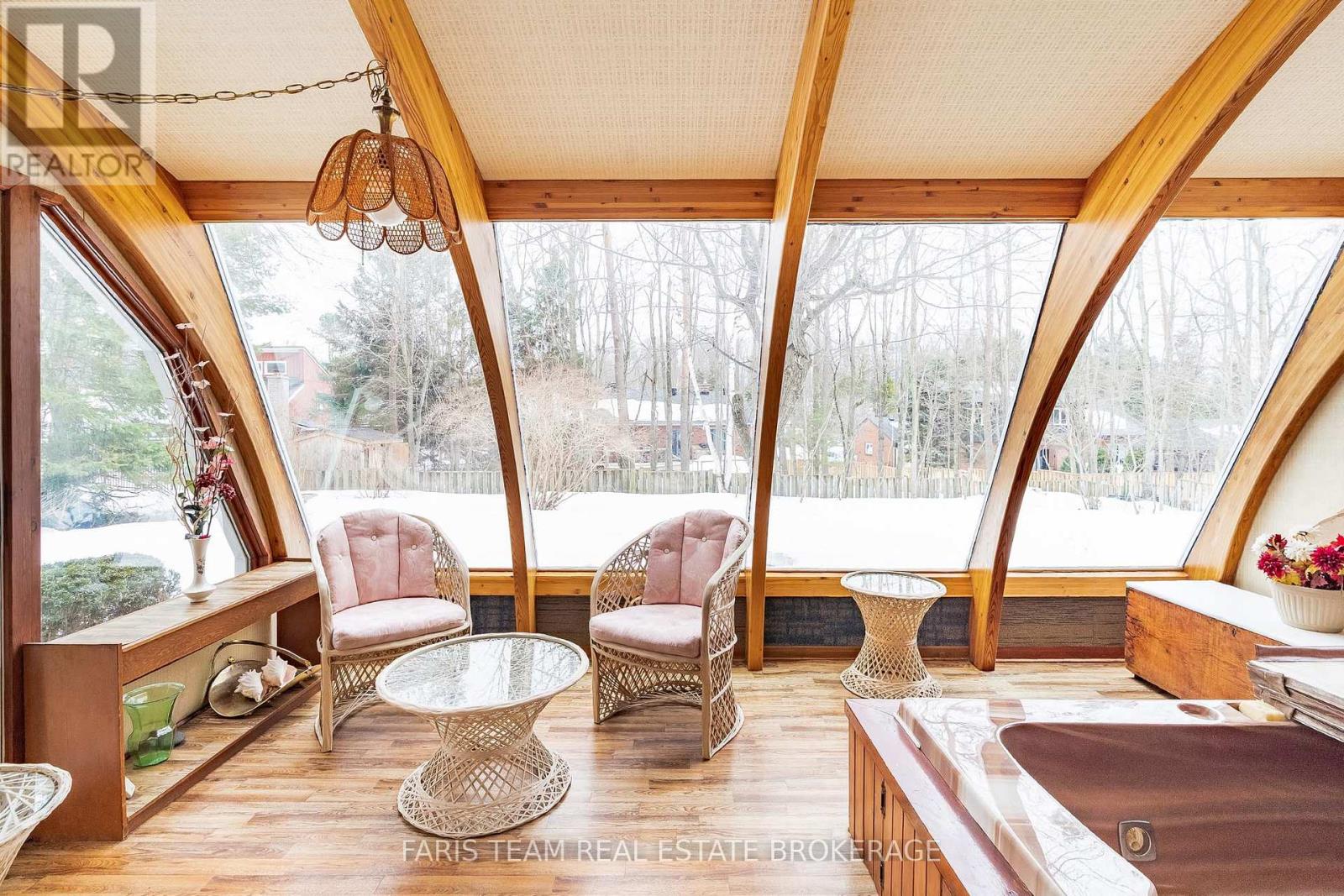 21 Pooles Road, Springwater (Midhurst), Ontario  L9X 0P5 - Photo 29 - S12874884