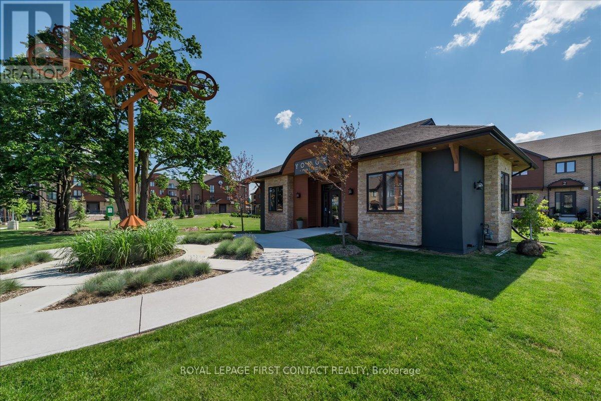 4 - 35 Madelaine Drive, Barrie (Painswick South), Ontario  L9J 0G8 - Photo 15 - S12875178