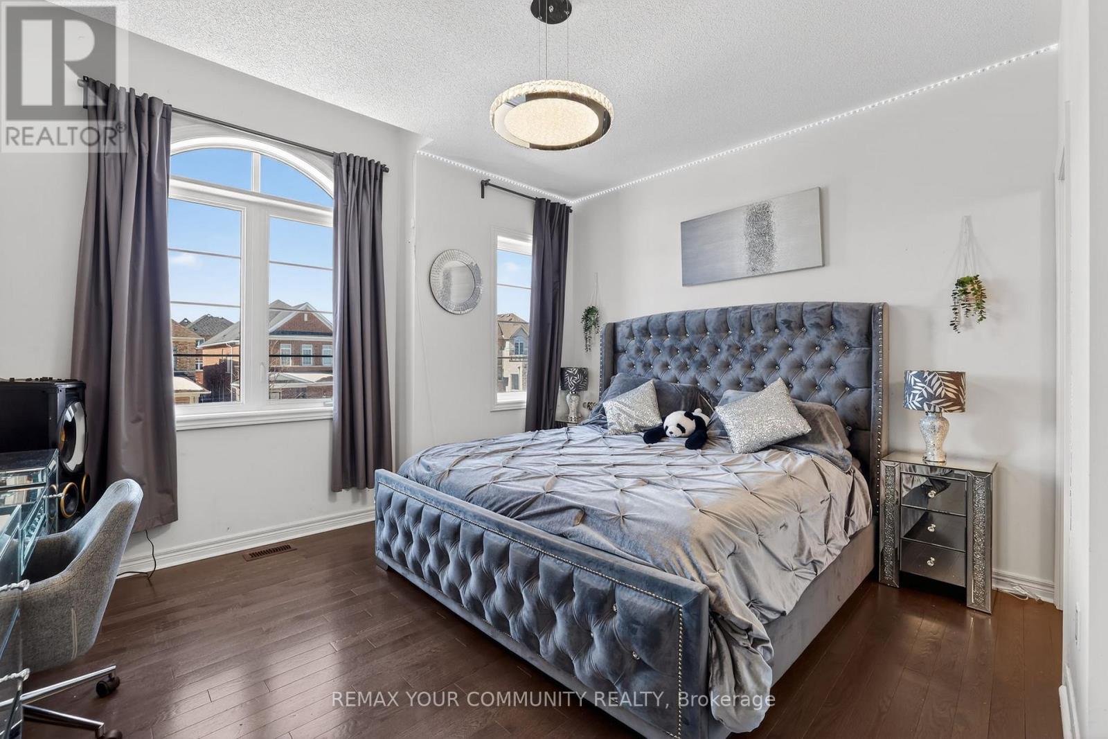 31 Tay Boulevard, Bradford West Gwillimbury, Ontario  L3Z 0W5 - Photo 17 - N12853588