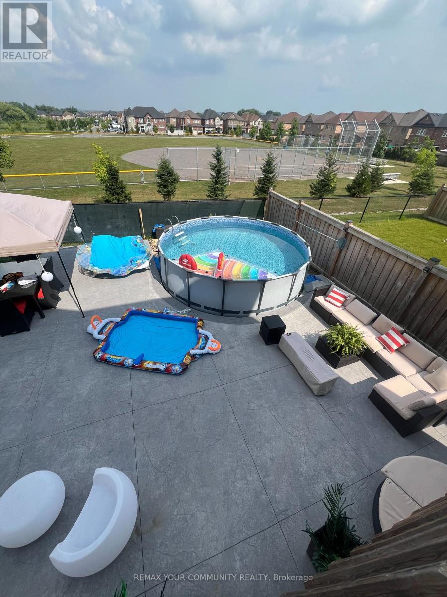 31 Tay Boulevard, Bradford West Gwillimbury, Ontario  L3Z 0W5 - Photo 41 - N12853588