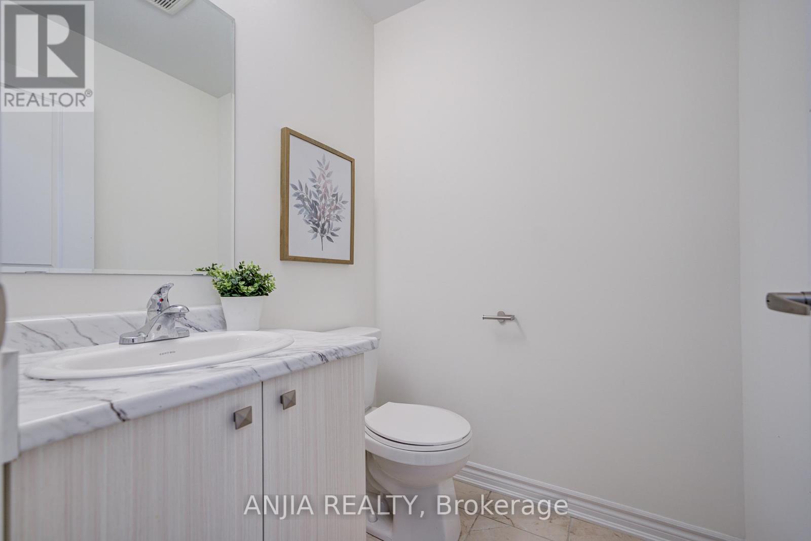 82 Chicago Lane, Markham, Ontario  L6E 2B9 - Photo 18 - N12870372