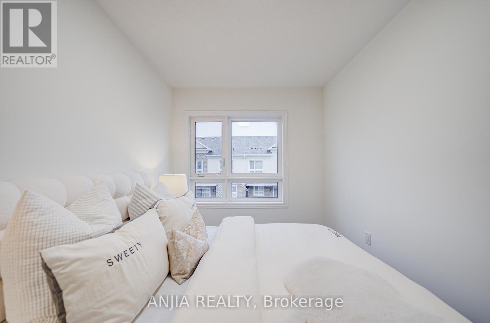 82 Chicago Lane, Markham, Ontario  L6E 2B9 - Photo 34 - N12870372