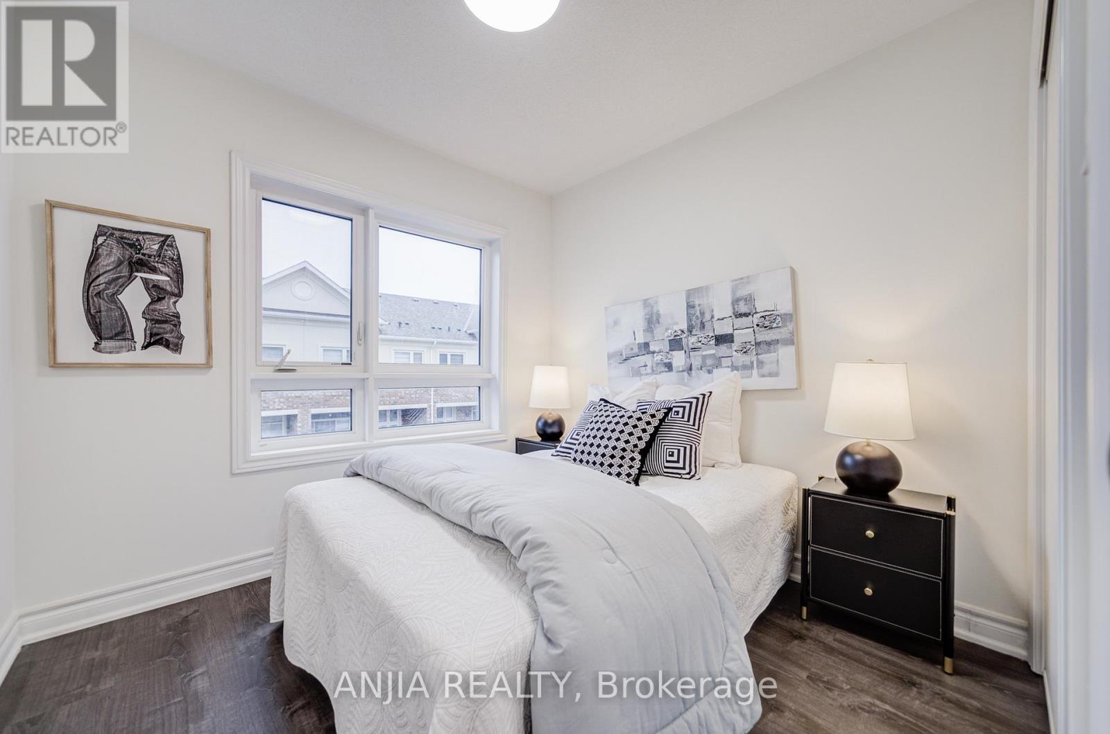 82 Chicago Lane, Markham, Ontario  L6E 2B9 - Photo 36 - N12870372