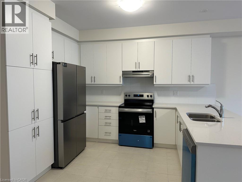 63 Manuel Street, Stratford, Ontario  N5A 0L9 - Photo 3 - 40811722