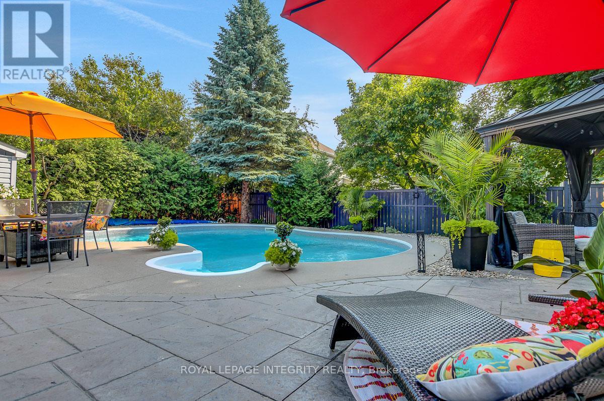 4 Heritage Grove Crescent, Ottawa, Ontario  K2S 1R2 - Photo 48 - X12873560