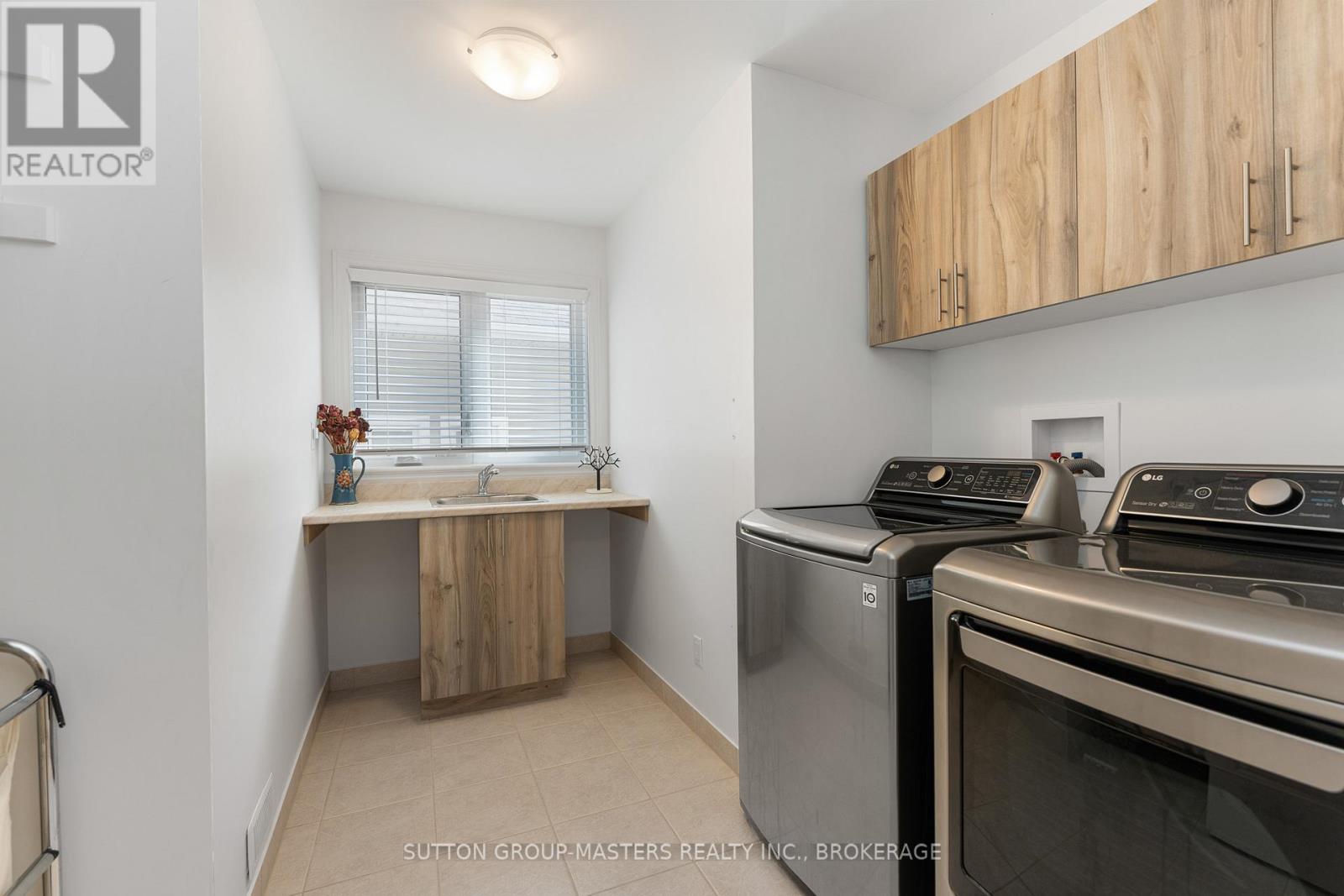 1253 Wheathill Street, Kingston (East Gardiners Rd), Ontario  K7M 0H4 - Photo 40 - X12875016