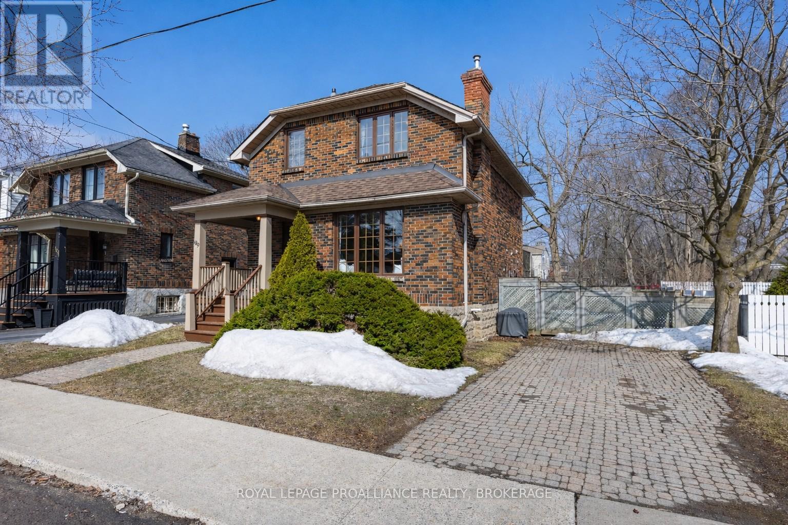 Lorem Ipsum Do, Kingston, Ontario  K7L  - Photo 1 - DEMO29461582