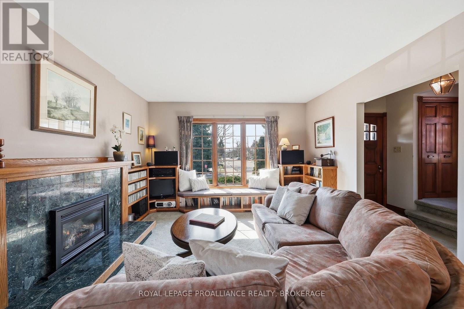 Lorem Ipsum Do, Kingston, Ontario  K7L  - Photo 5 - DEMO29461582