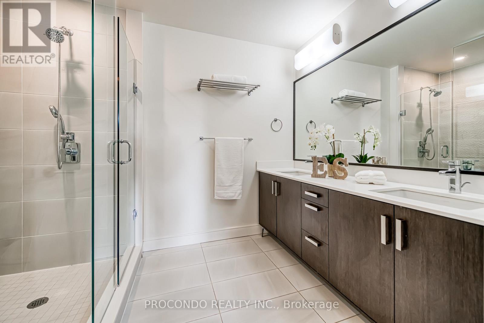 350 - 1575 Lakeshore Road W, Mississauga, Ontario  L5J 0B1 - Photo 28 - W12874818