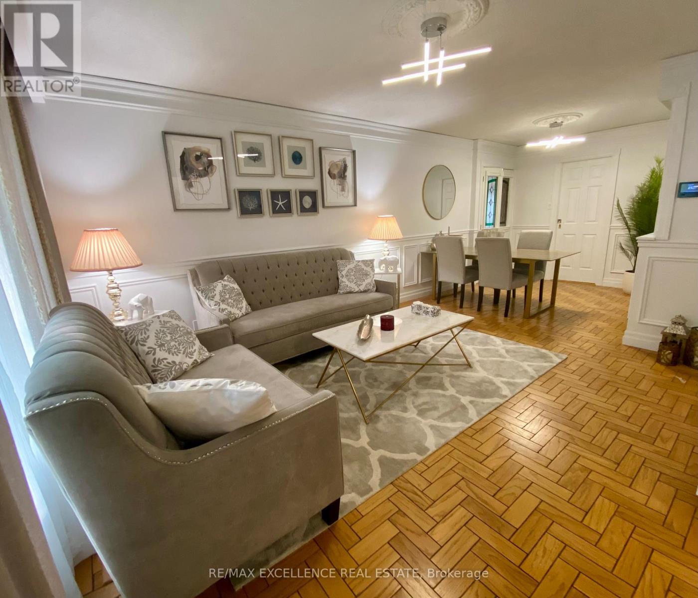 485 Gowland Crescent, Milton, Ontario  L9T 4G6 - Photo 3 - W12874906