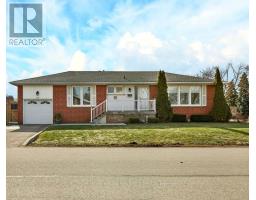 83 SUNVALE DRIVE, Toronto, Ontario