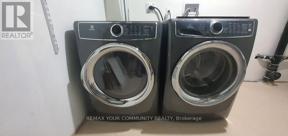 Bsmt - 2059 Laurelcrest Place, Oakville (Wm Westmount), Ontario  L6M 3T8 - Photo 2 - W12875112