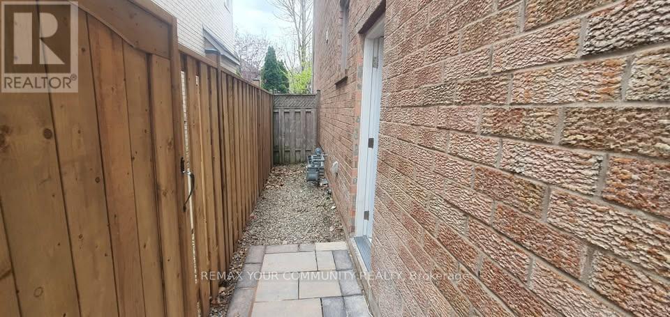 Bsmt - 2059 Laurelcrest Place, Oakville (Wm Westmount), Ontario  L6M 3T8 - Photo 8 - W12875112